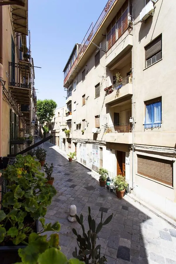 Real Umberto I° Suite 2 Палермо Италия