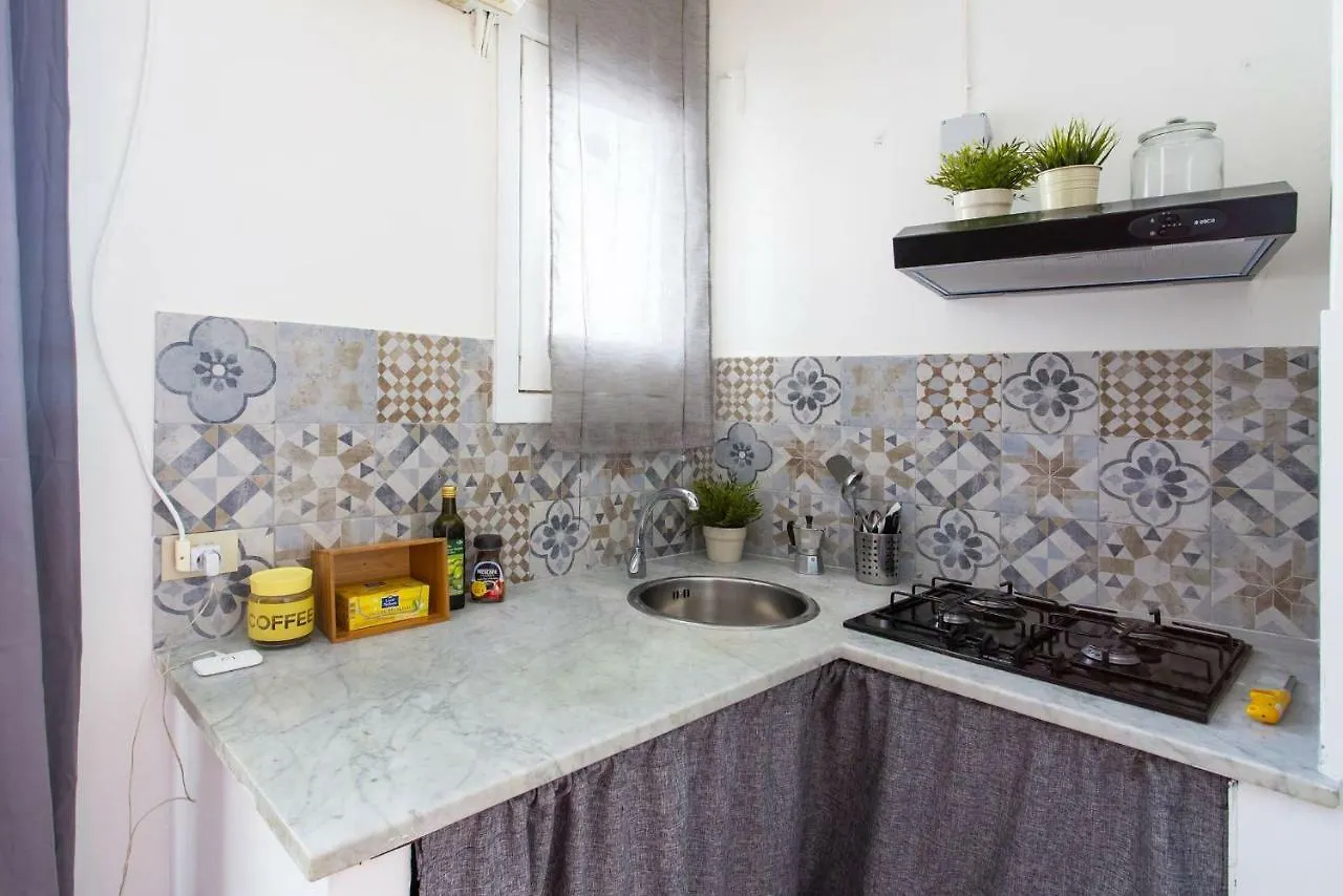 Real Umberto I° Suite 2 Палермо Апартаменты